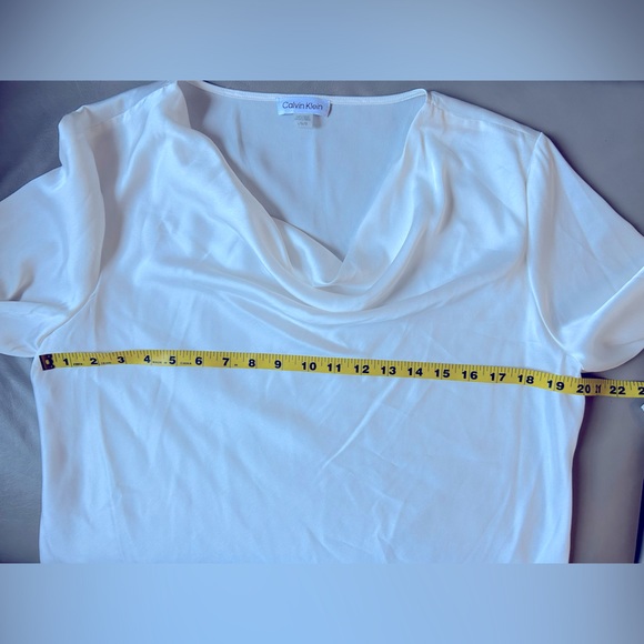 Calvin Klein cowl neck blouse 👠🥂 - Picture 4 of 8